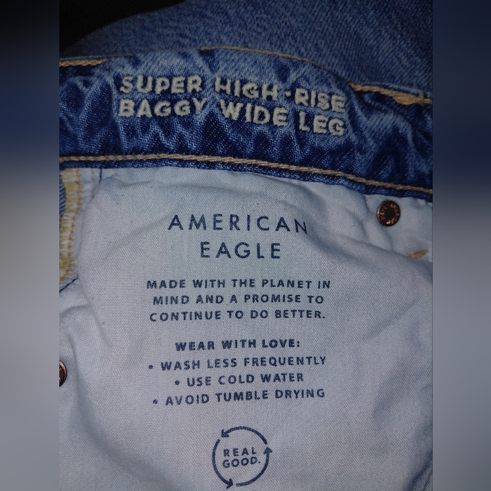 American Eagle Outfitters Light Blue Flare Baggy Jeans Super High Rise Sz 6 - Picture 12 of 15